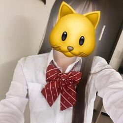 山下すずです！