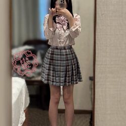 制服はぴんく!