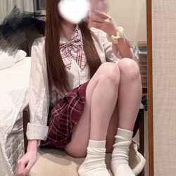 制服すき！？