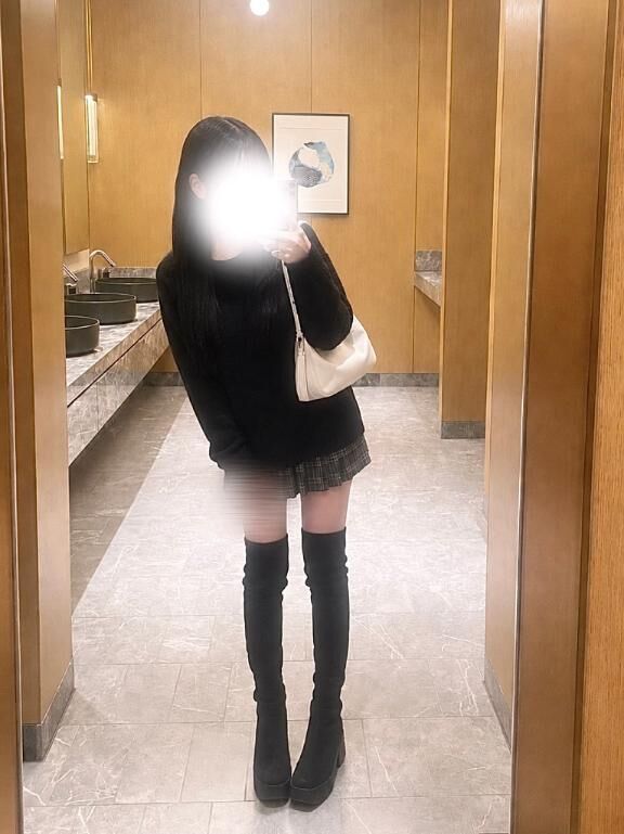 はじめまして!にゃんです♪