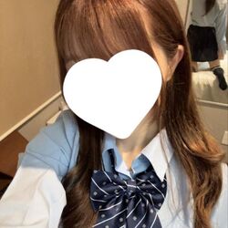 ブレザーの制服もかわいいー