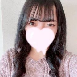 ゆりな出勤してます♪