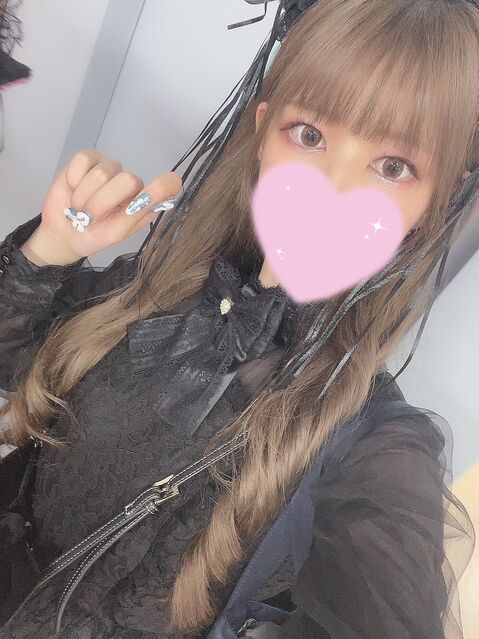 河村まゆな