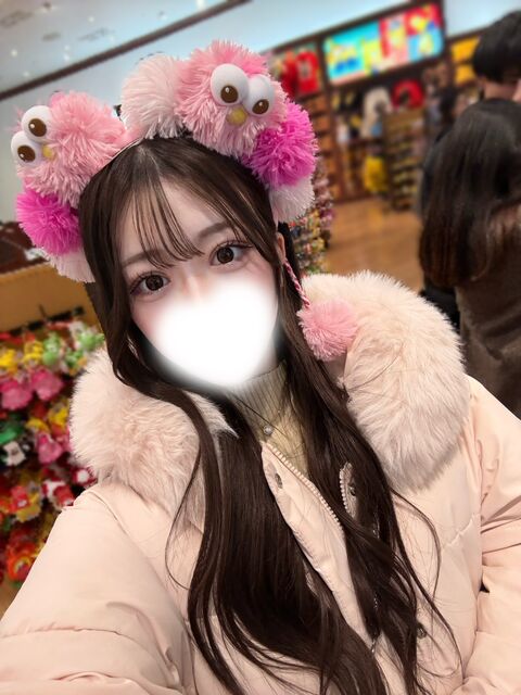 夢咲めめ