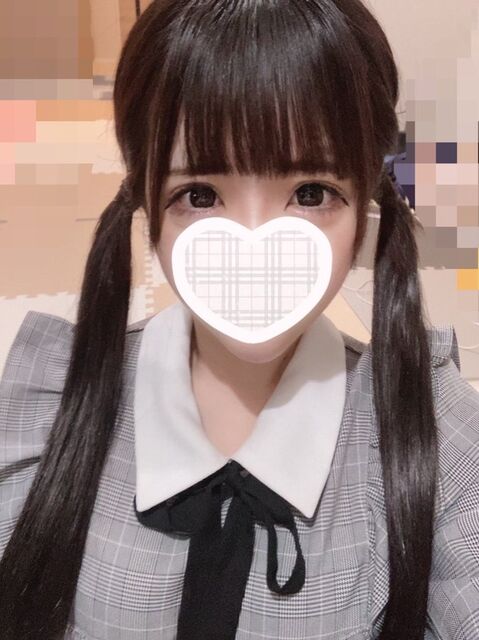 結城えみ