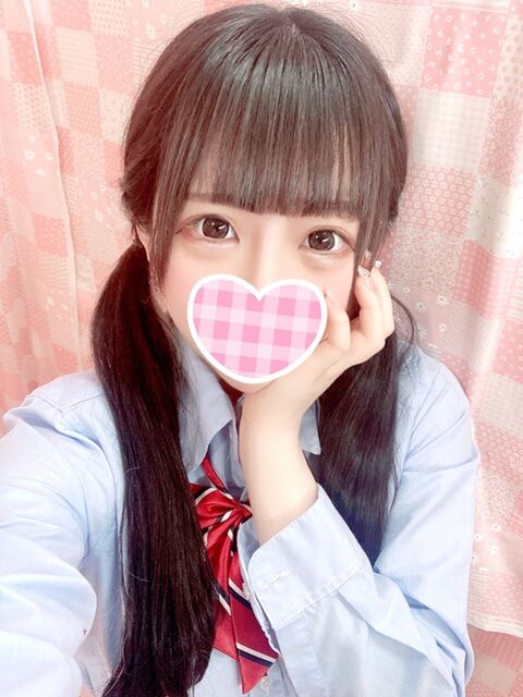 結城えみ